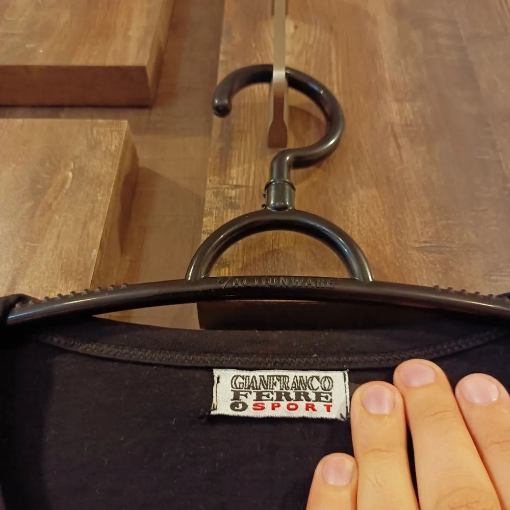 Gian Franco Ferre Longsleeve Tees - Picture 3 of 4